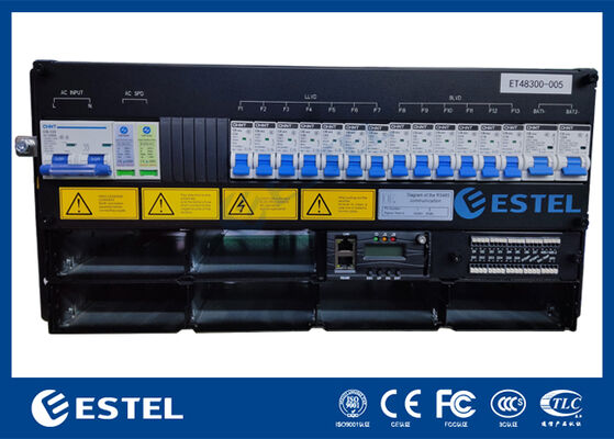 IP55 दो केबिन दूरसंचार पावर सिस्टम जिसमें पावर और बैटरी के लिए दो पंक्तियों के दो डिब्बे हैं