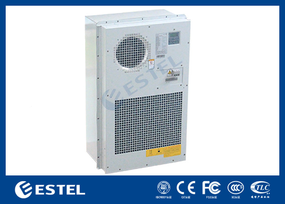 बाहरी शीतलन के लिए AC220V 3000W कैबिनेट एयर कंडीशनर दरवाजे पर घुड़सवार