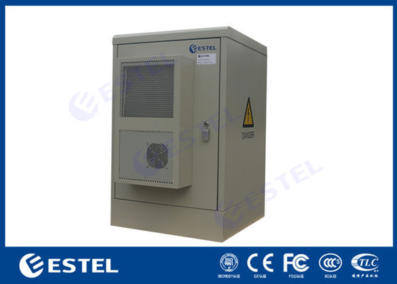 कूलिंग के लिए एयर कंडीशनर के साथ दो दरवाजे 16U IP65 आउटडोर टेलीकॉम कैबिनेट फ्लोर माउंट