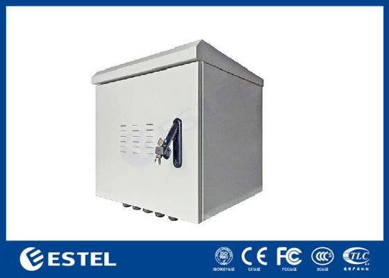 कम्युनिकेशन बेस स्टेशन के लिए 9U पोल माउंटेड कैबिनेट IP55 आउटडोर टेलीकॉम क्लोजर